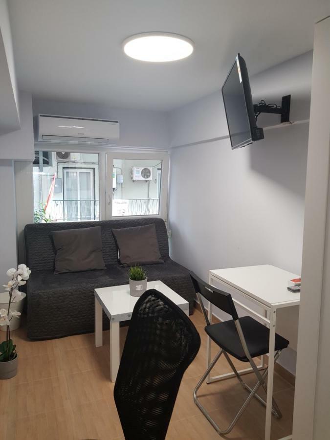 Downtown Studio Thessaloniki Apartment Bagian luar foto